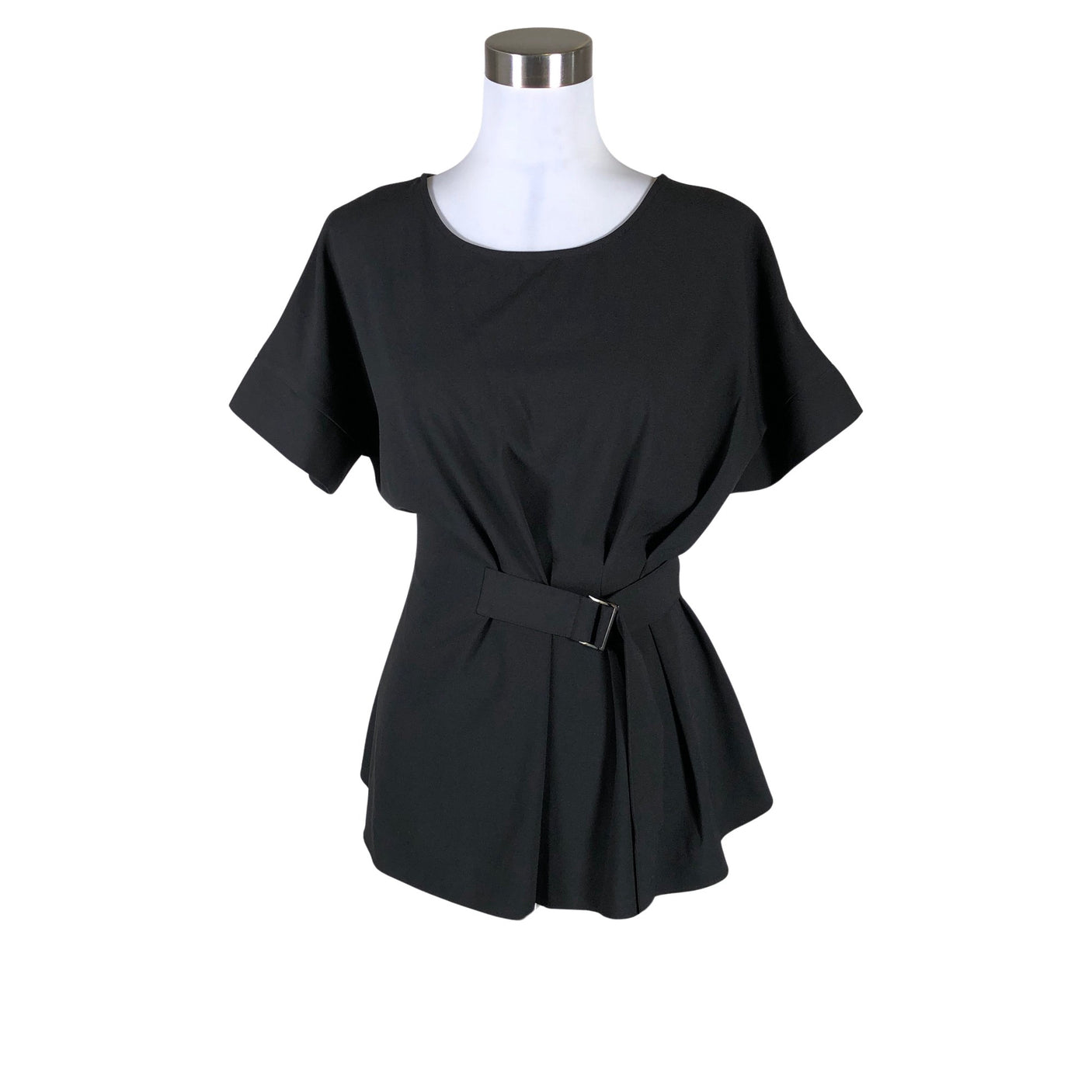 Lühikese pluus, suurus 36.