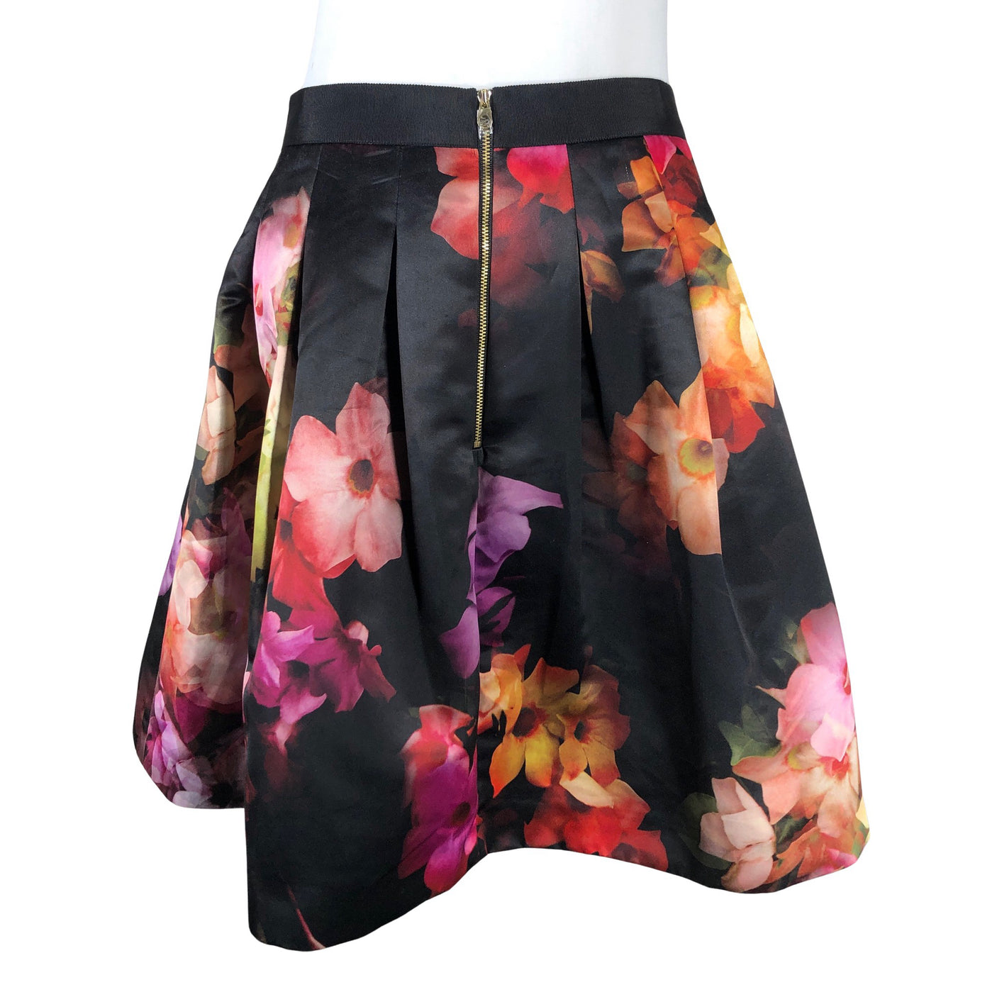 Unisex Ted Baker - Juhlahame, koko 40 - (2)