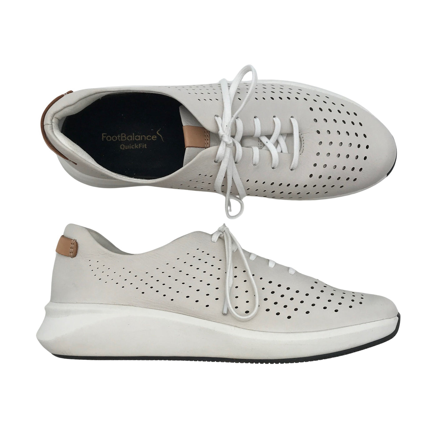 Unisex Clarks - Tennarit, koko 39 - (1)