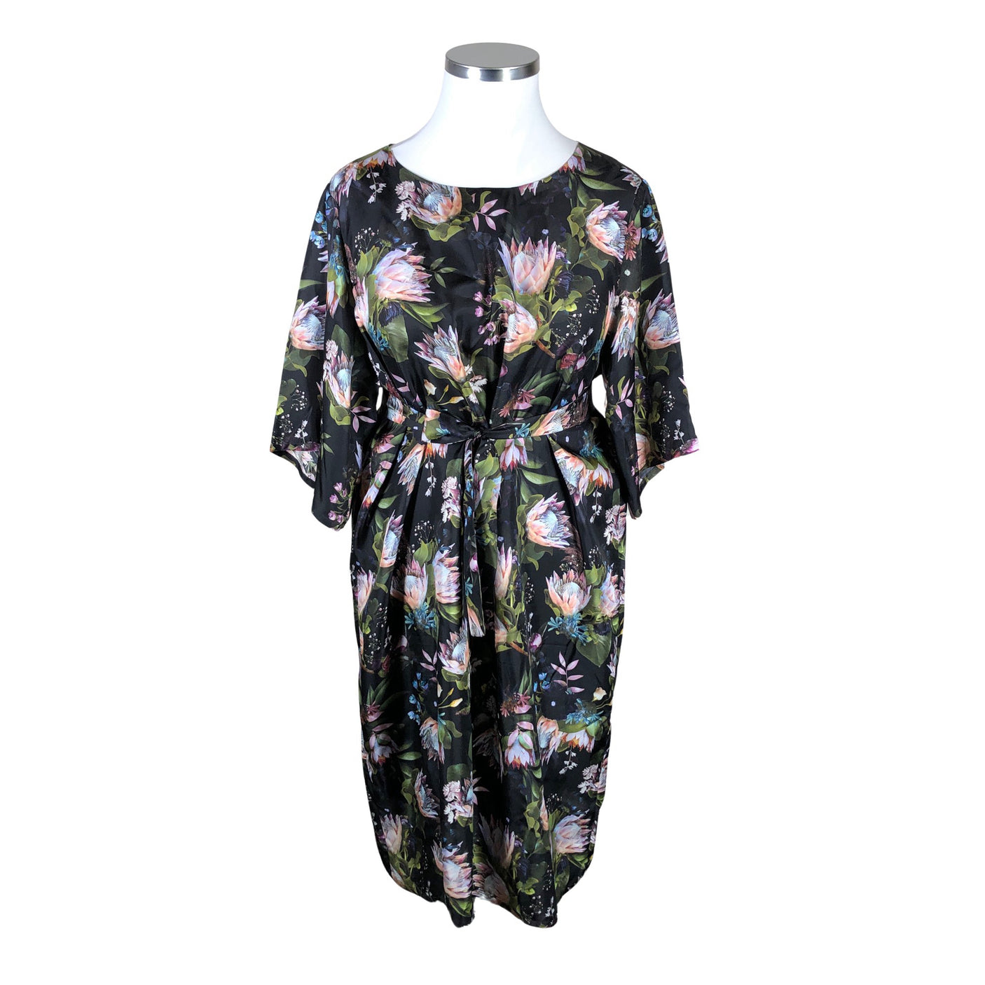 Unisex Uhana Design - Sifonkimekko, koko 44 - (1)