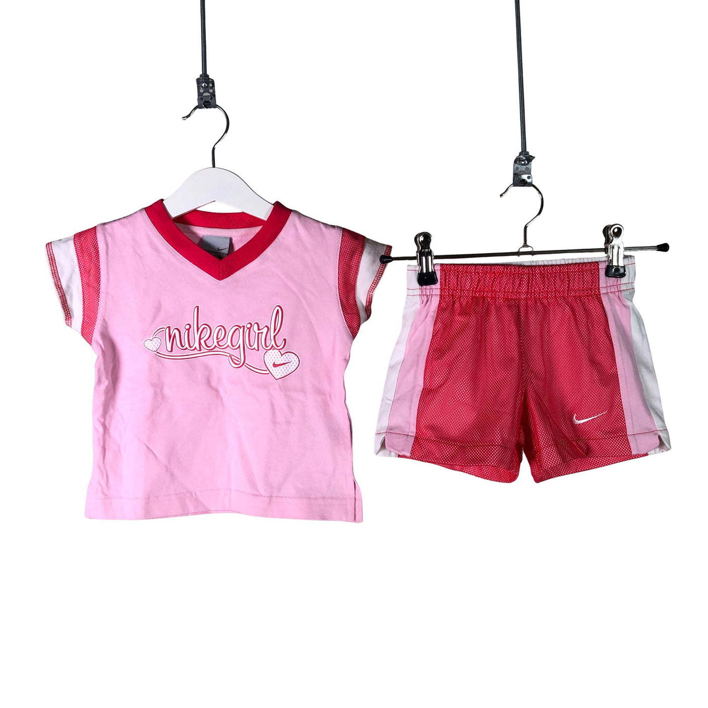Unisex Nike - Shortsiasu, koko 80 - 86 - (1)