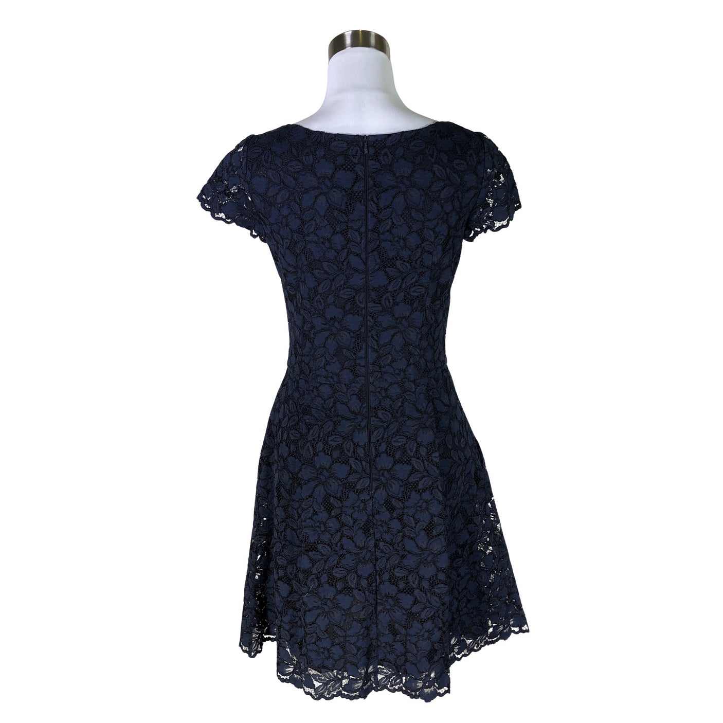 Unisex Hugo Boss - Juhlamekko, koko 36 - (2)