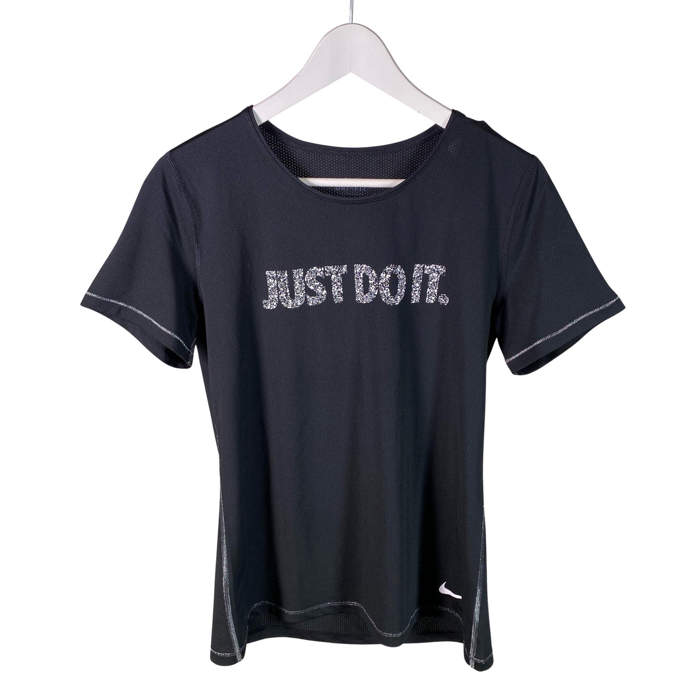 Unisex Nike - Urheilupaita, lyhyet hihat, koko 38 - (1)