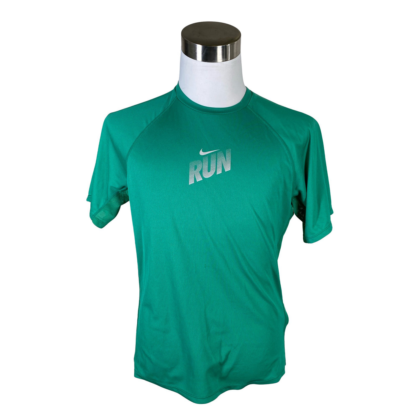 Unisex Nike - Urheilupaita, lyhyet hihat, koko M - (1)