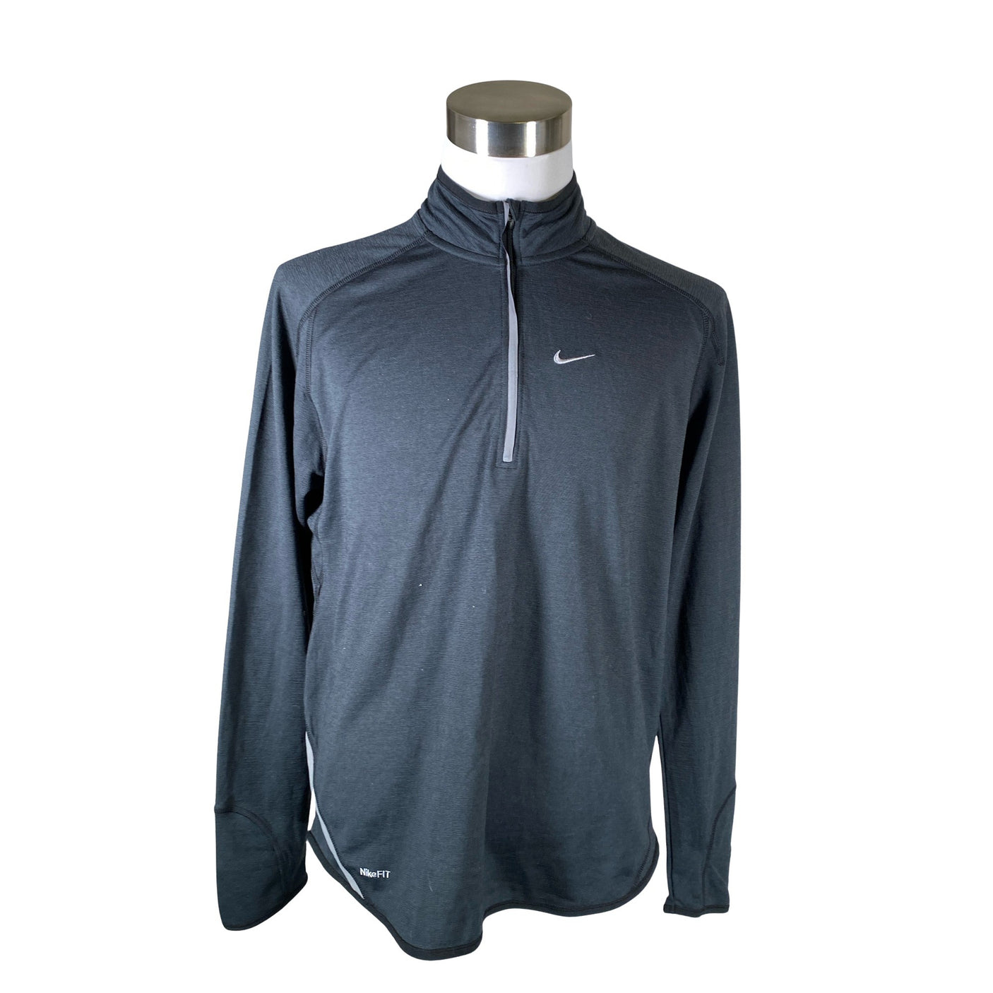 Unisex Nike - Urheilupaita,
pitkät hihat, koko XL - (1)