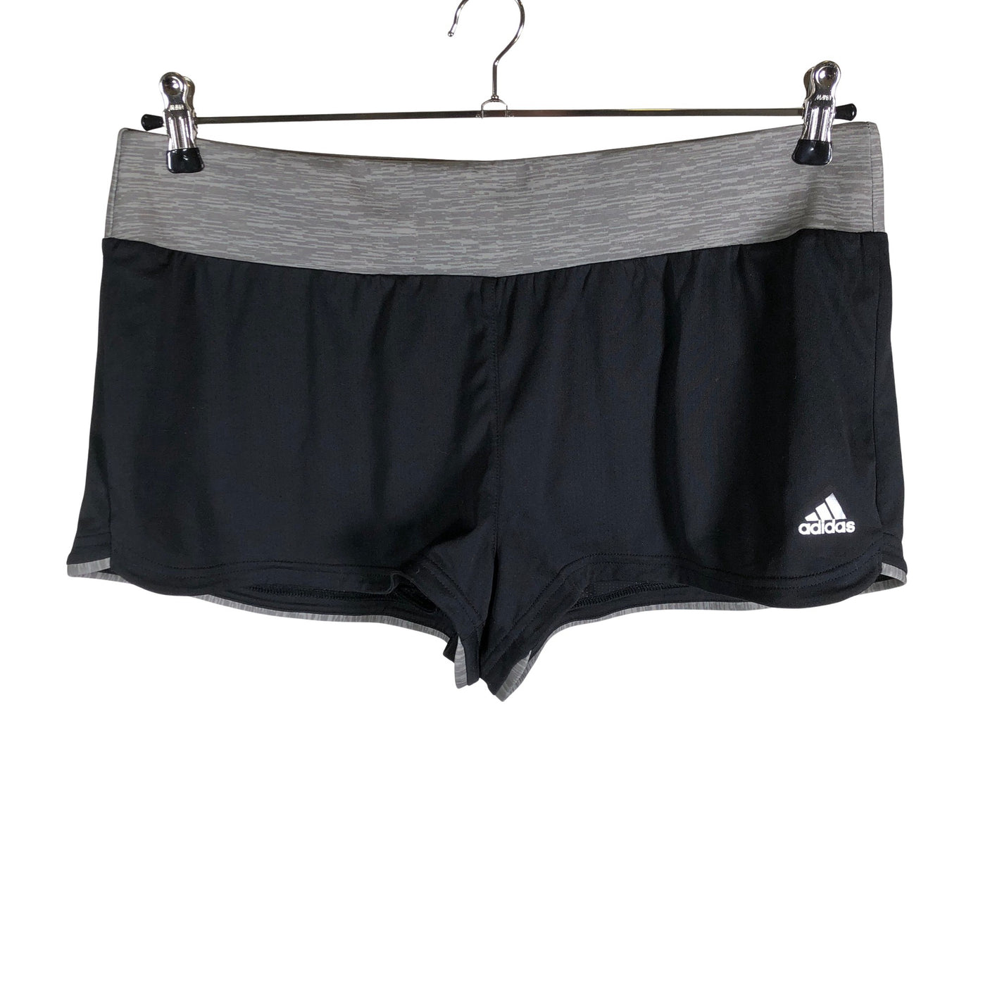 Unisex Adidas - Urheilushortsit, koko 40 - (1)