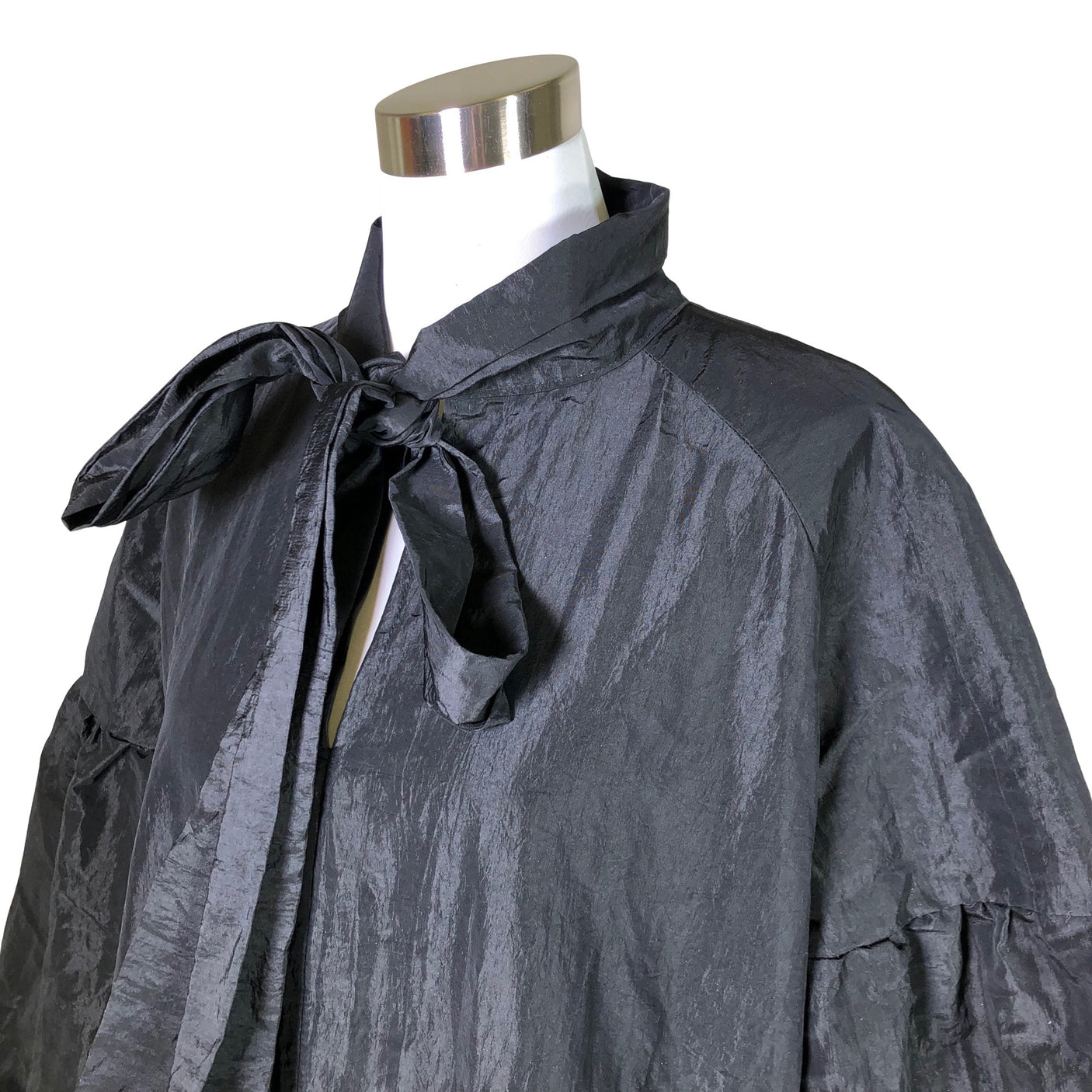 Unisex Miia Halmesmaa - Juhlamekko, koko 40 - (3)