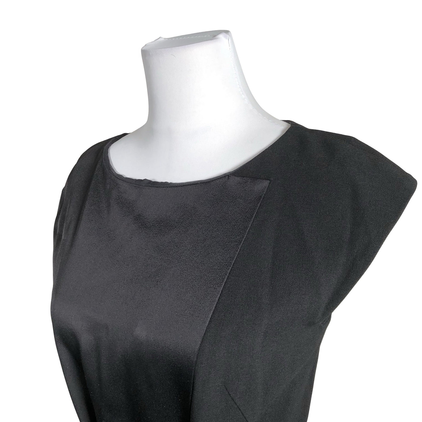 Unisex Hugo Boss - Dress, size 38 - Black (3)