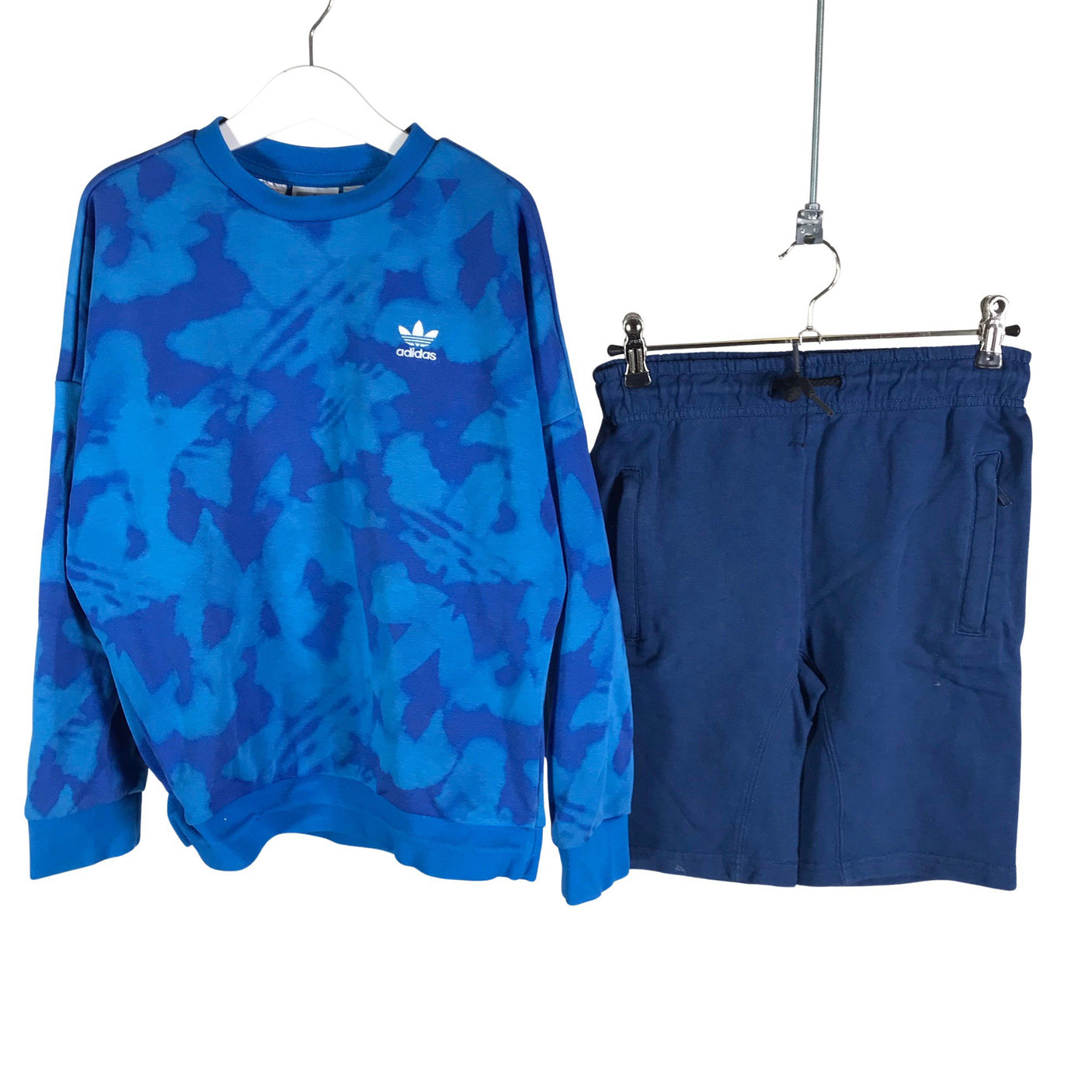 Unisex Adidas - Collegepaita, koko 134 - 140 - (1)
