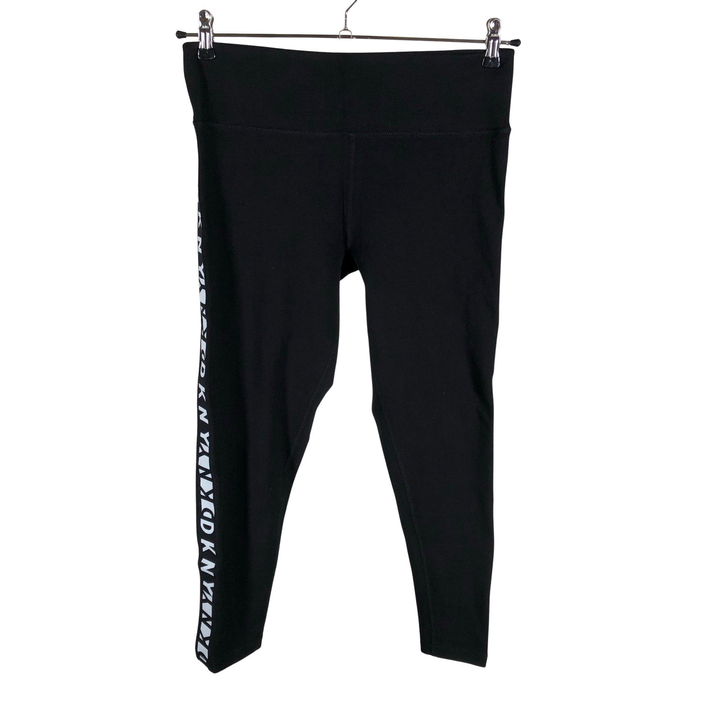 Unisex DKNY - Urheilutrikoot, koko 42 - (1)
