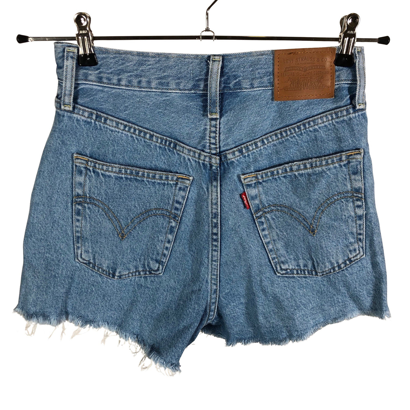 Unisex Levi's - Denim shorts, size W26 - Light blue (2)