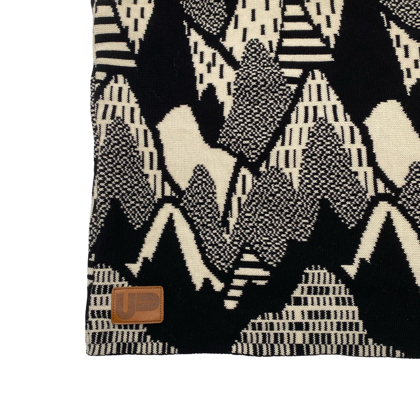 Unisex Uhana Design - Circle scarf, size Maxi - Black (3)