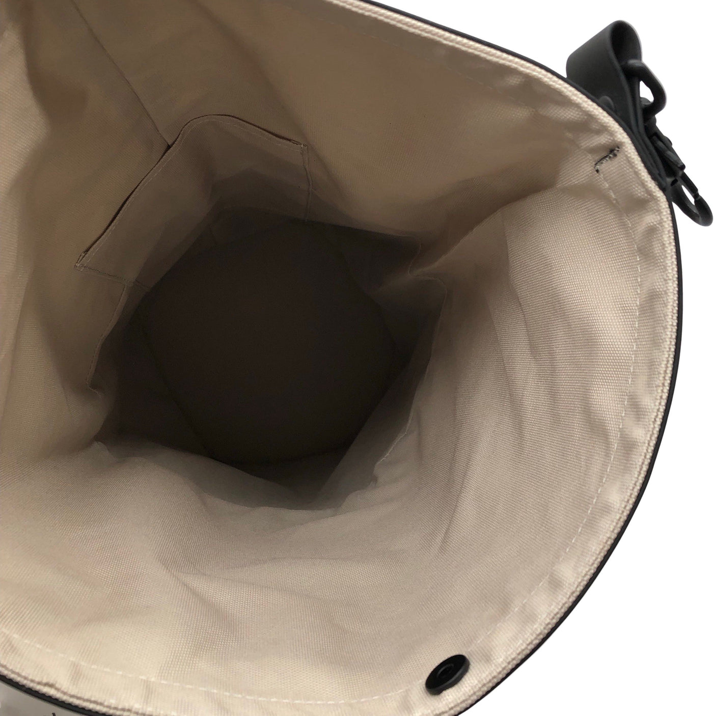 Unisex Rains - Travel bag, size Maxi - Beige (3)