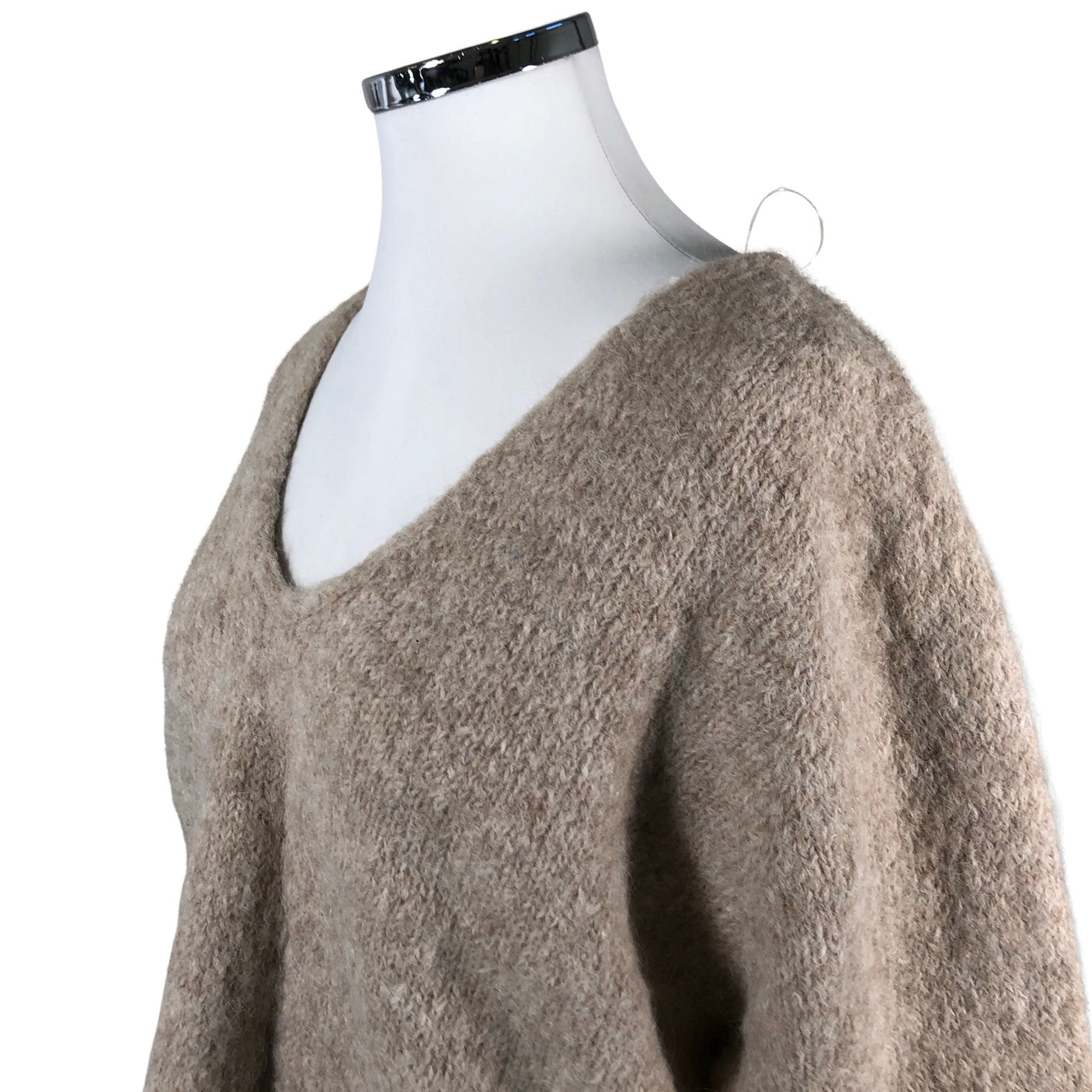 Unisex Handmade - Sweater, size 42 - Beige (2)