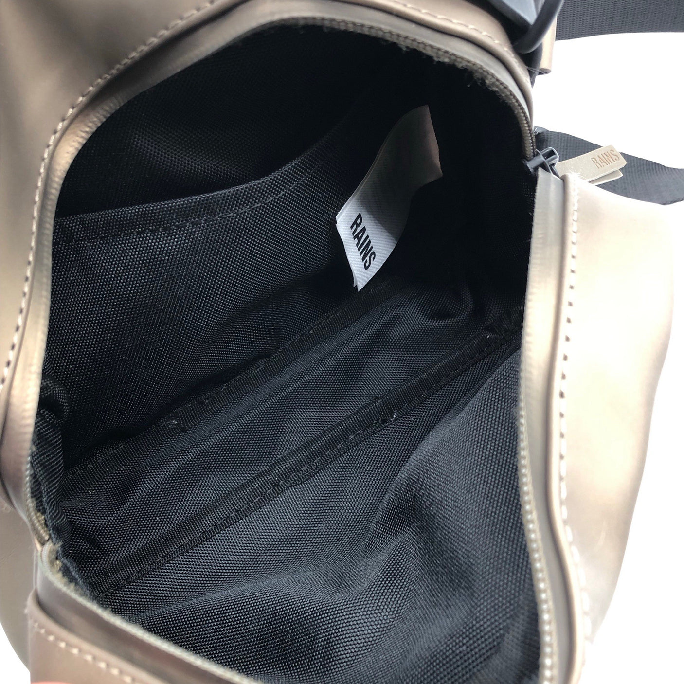 Unisex Rains - Shoulder bag, size Mini - Brown (2)