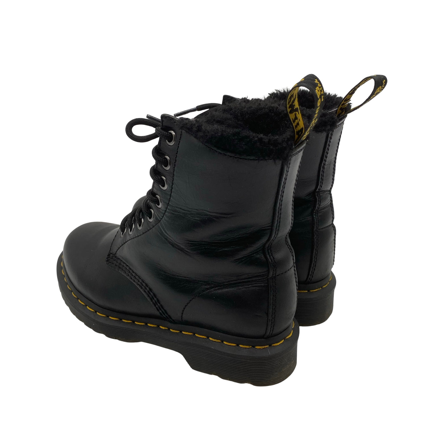Unisex Dr. Martens - Poolsaapad, suurus 37 - Must