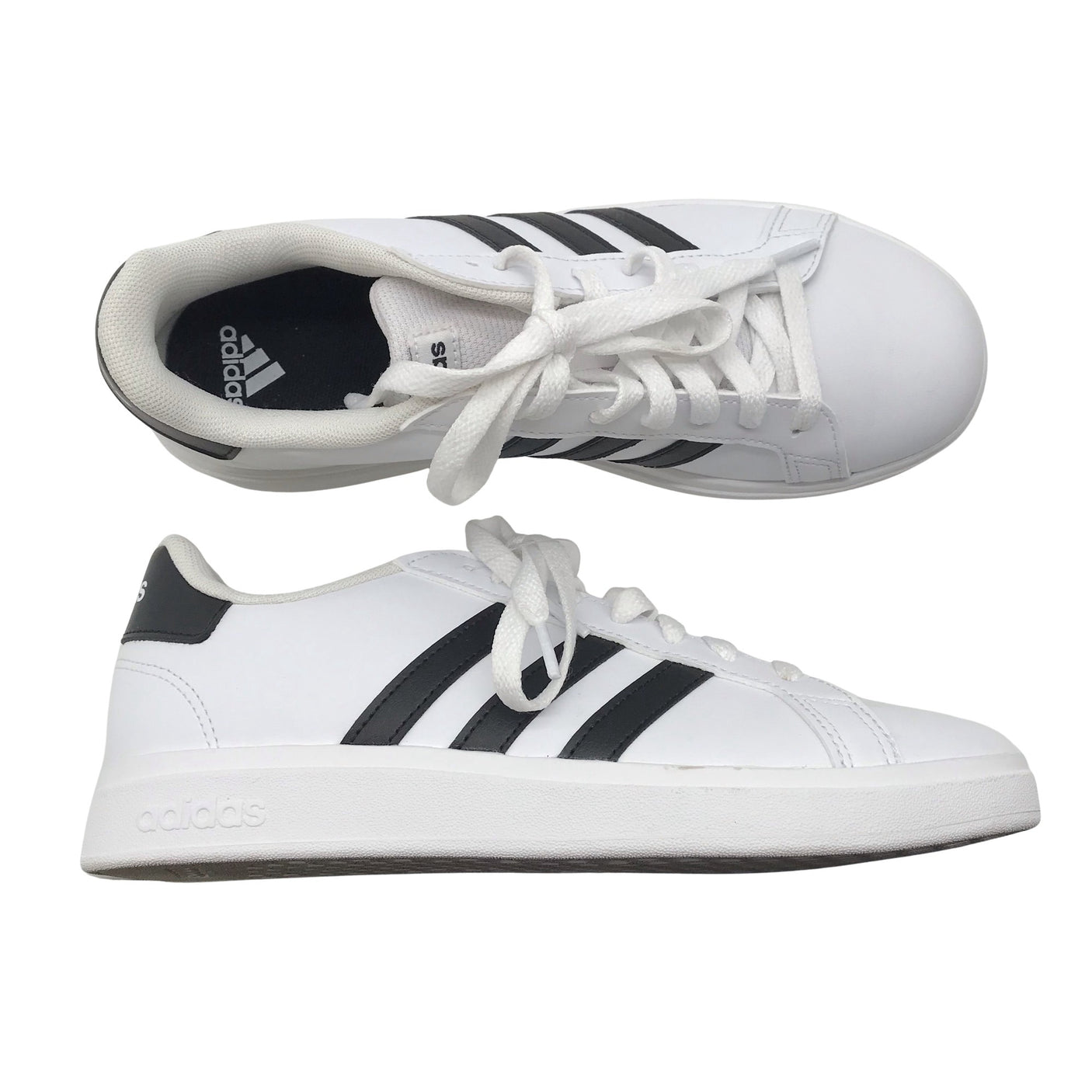 Unisex Adidas - Casual sneakers, size 38 - White (2)