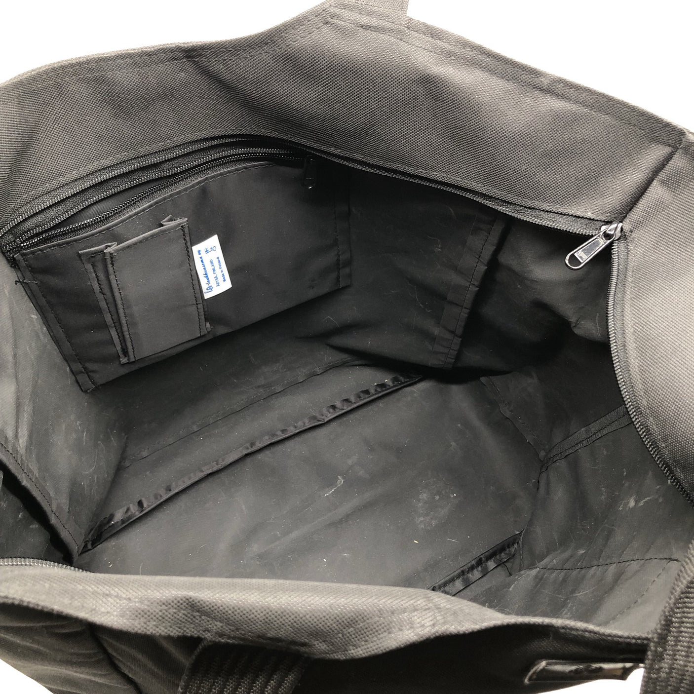 Unisex Laukkuasema - Travel bag, size Maxi - Black (2)