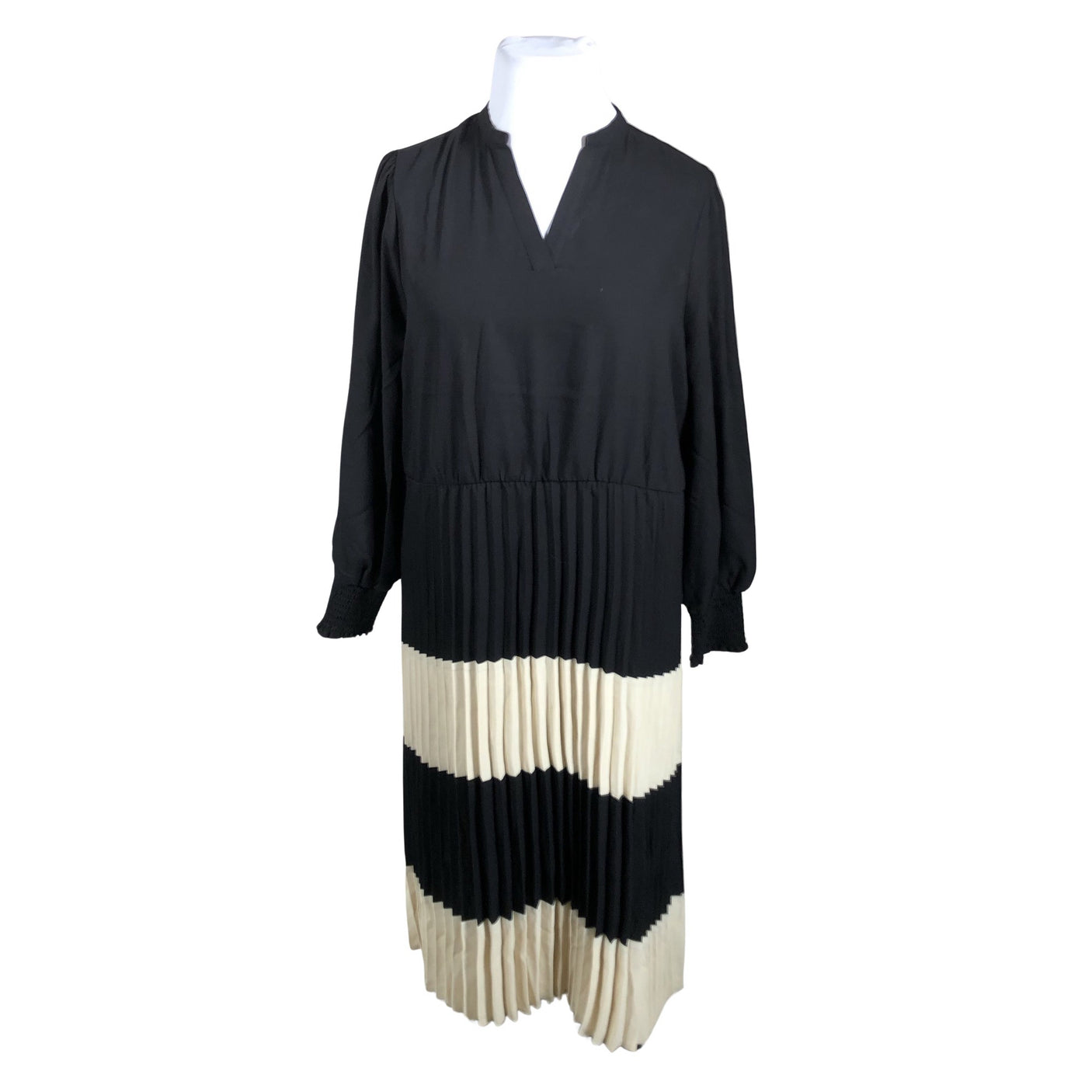 Unisex Culture - Schiffon dress, size 44 - Black (1)