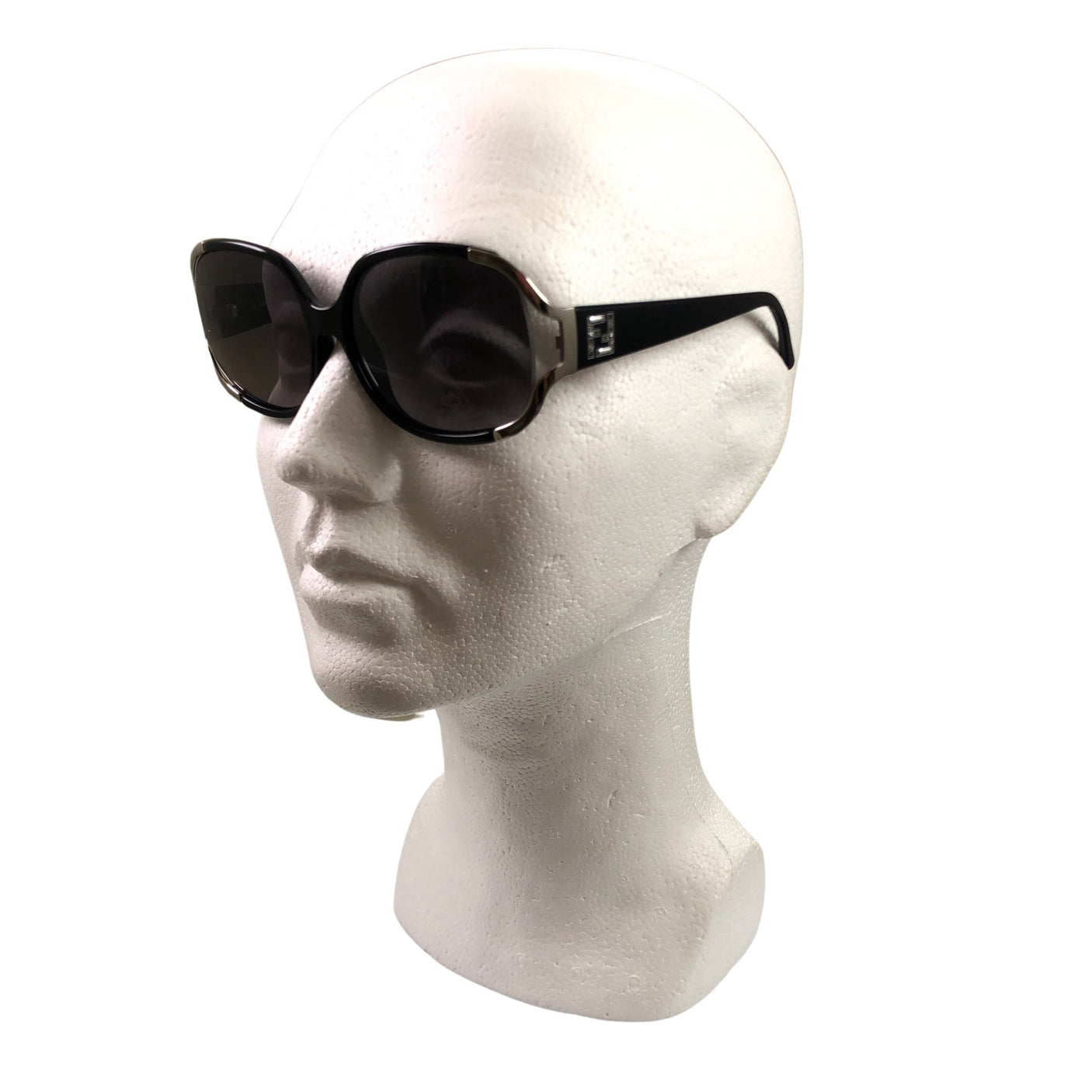 Aurinkolasit, koko Ei kokoa