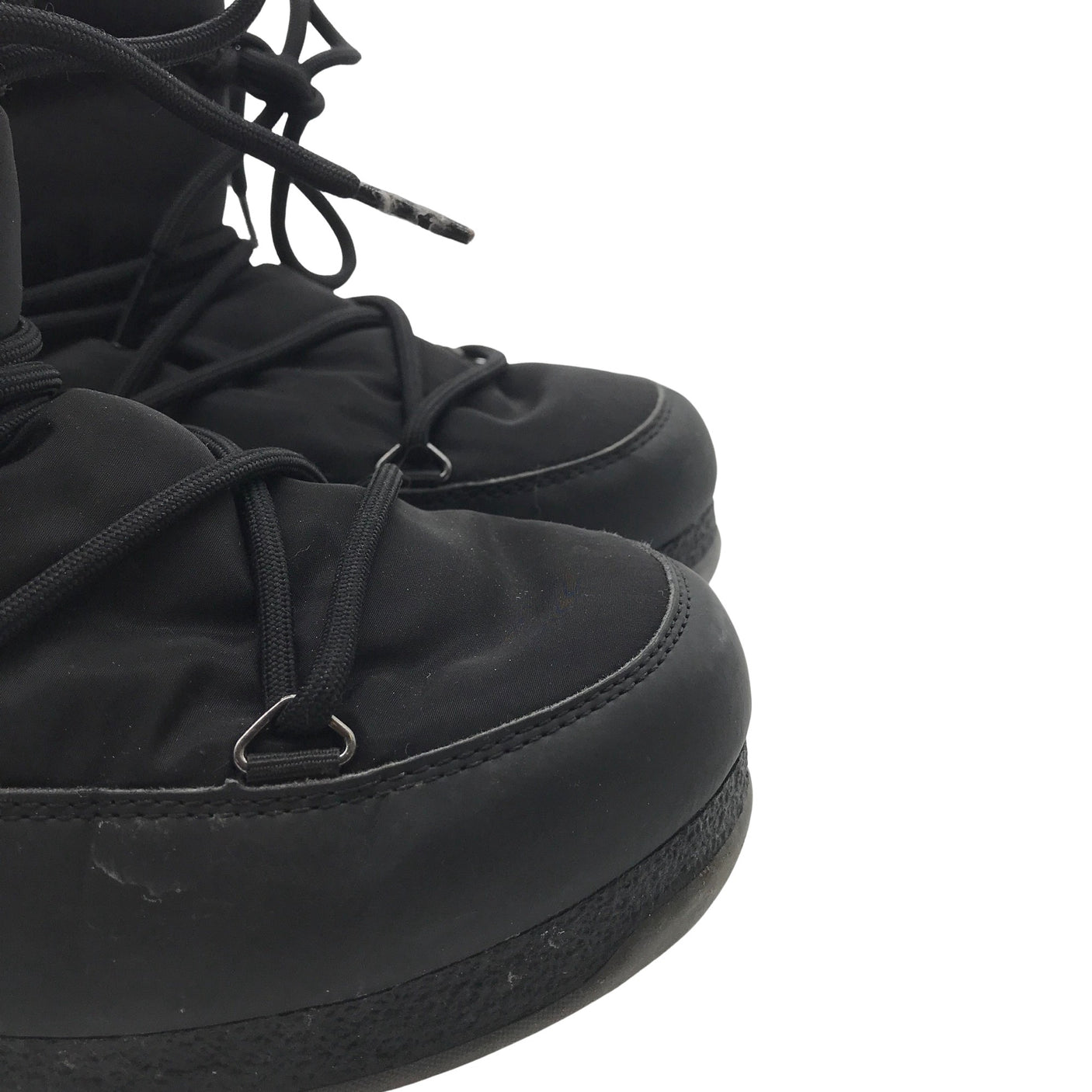 Winter shoes, size 40