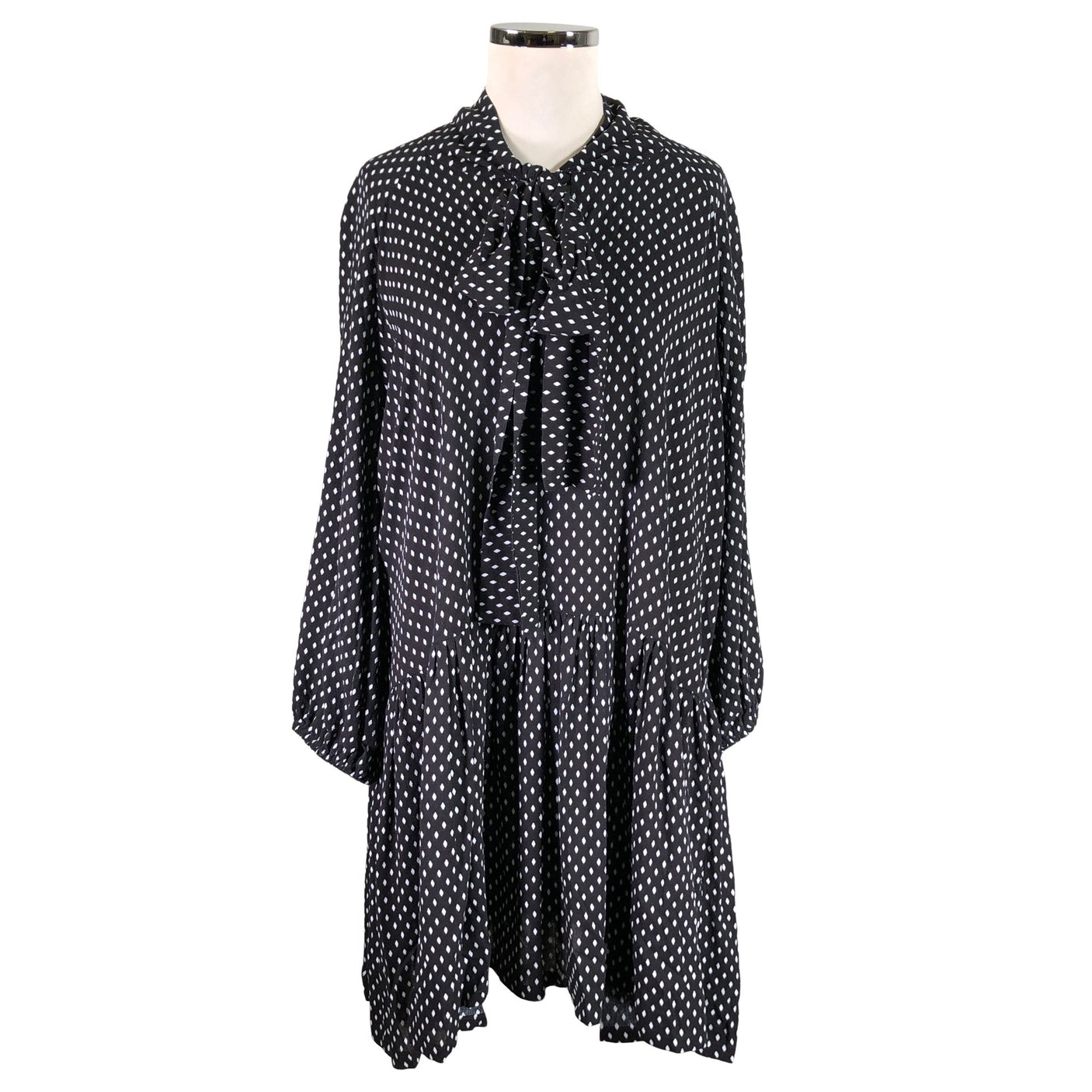 Unisex Miia Halmesmaa - Sifonkimekko, koko 42 - (1)