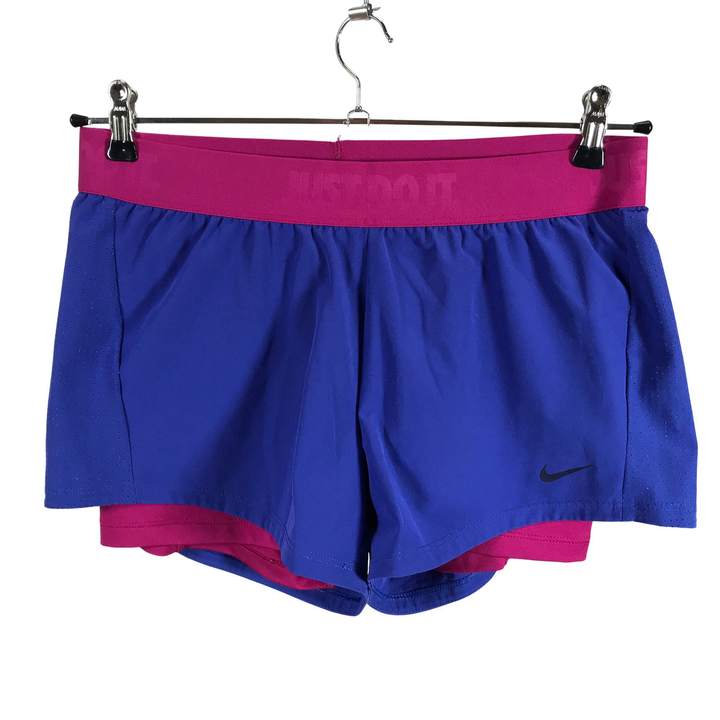 Unisex Nike - Urheilushortsit, koko 38 - (1)