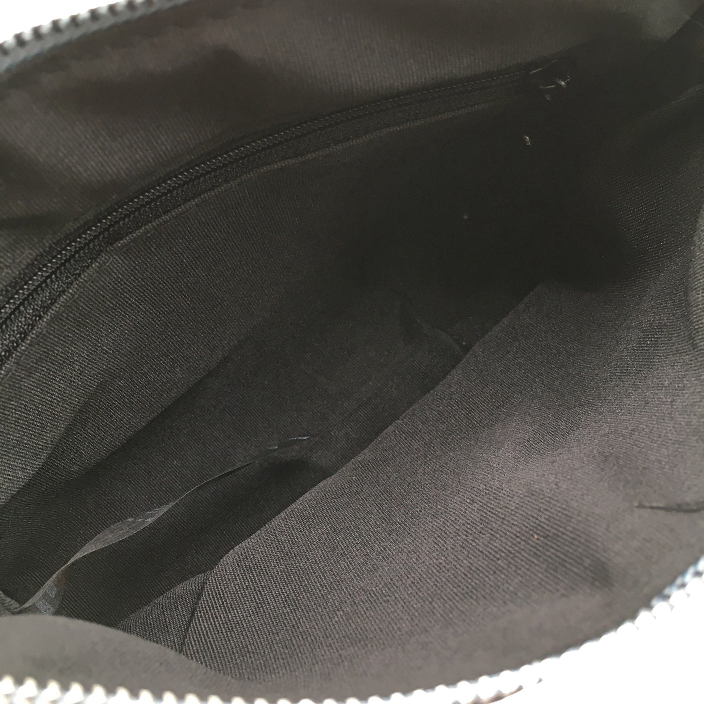 Unisex Dorothy Perkins - Olkalaukku, koko Midi - (2)