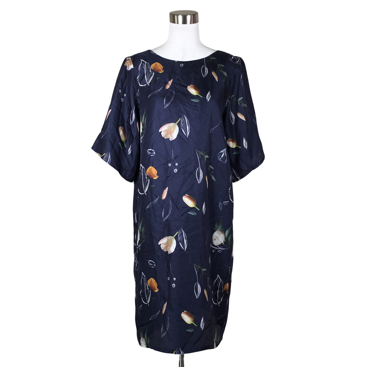 Unisex Uhana Design - Sifonkimekko, koko 34 - (1)