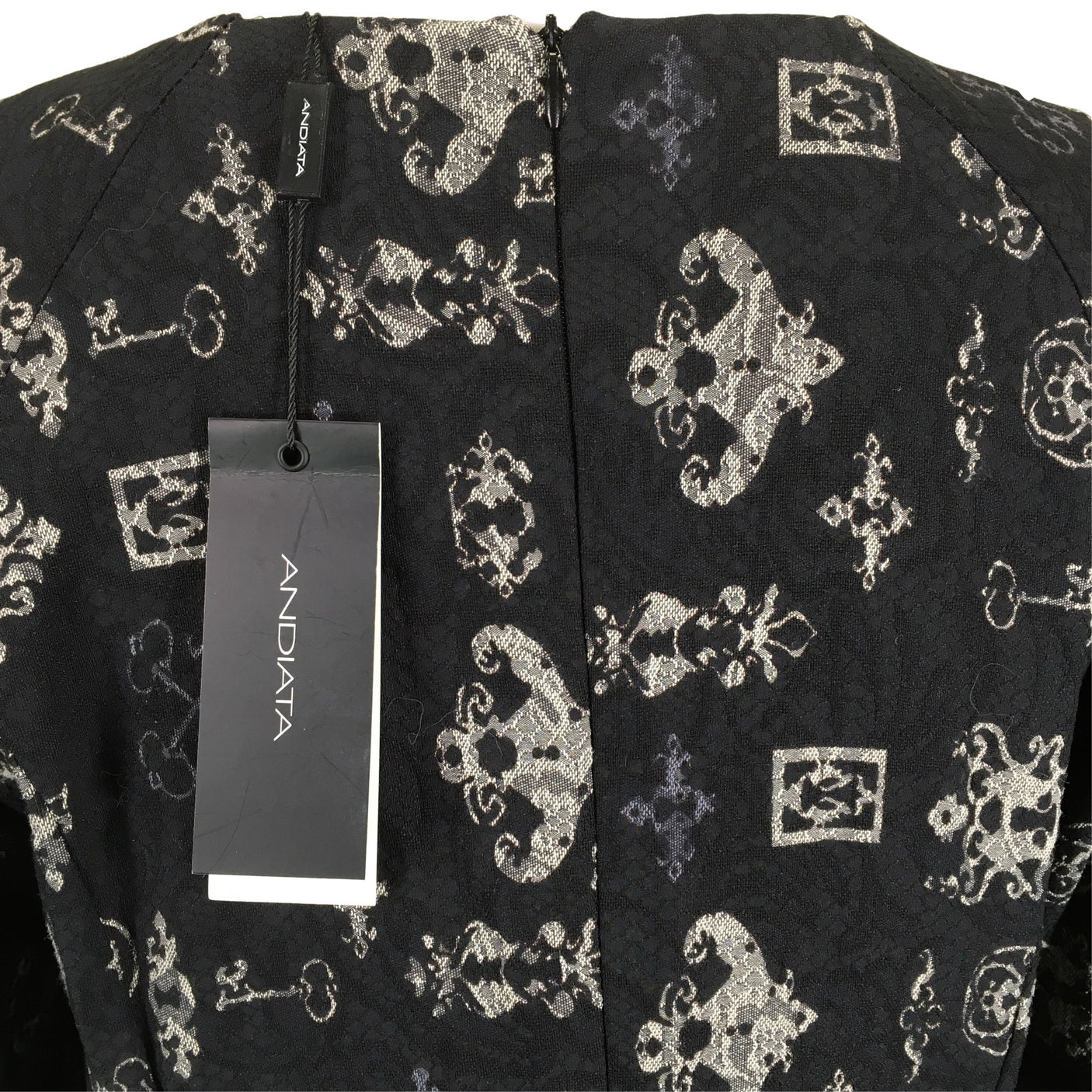 Unisex Andiata - Juhlamekko, koko 44 - (3)