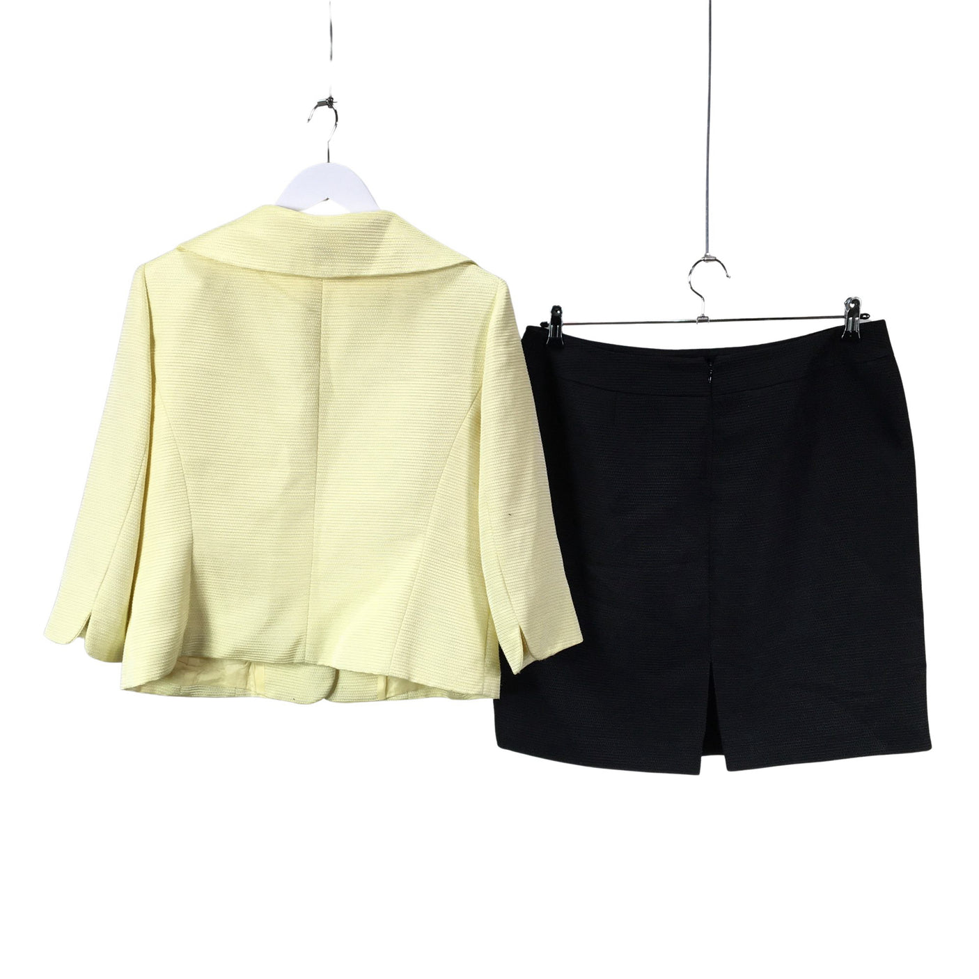 Unisex Tahari - Jakkupuku, koko 42 - (2)