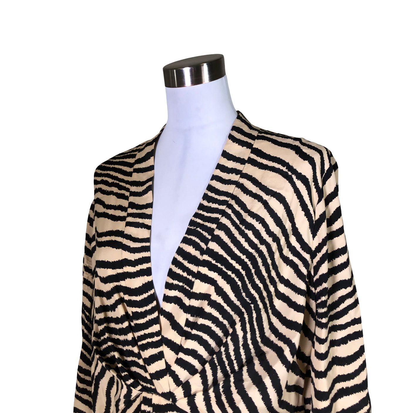 Unisex by Malene Birger - Maksimekko, koko 40 -  (3)