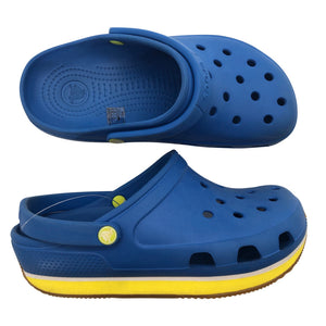 Unisex Crocs - Pistokkaat, koko 34 -  (1)