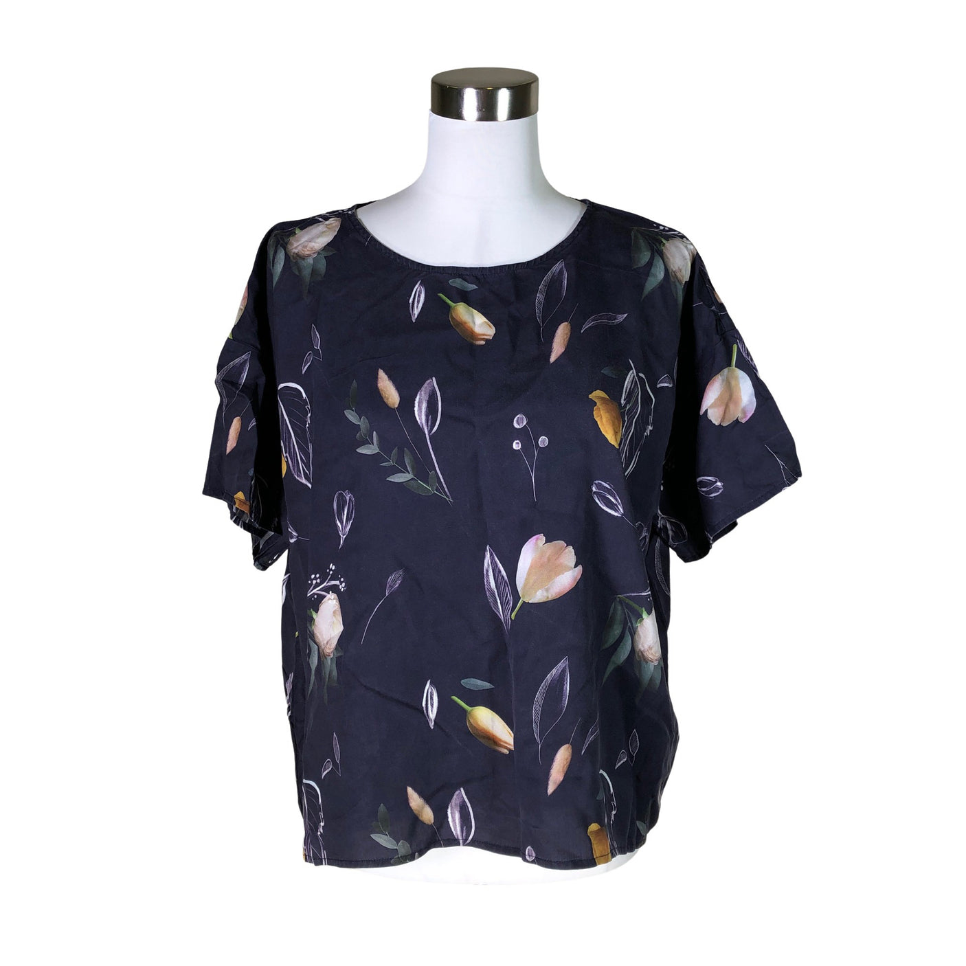 Unisex Uhana Design - Lyhythihainen pusero, koko 40 -  (1)