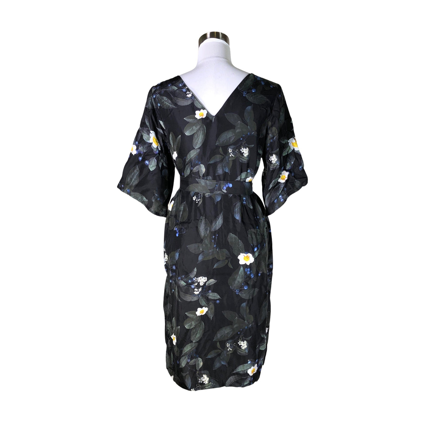 Unisex Uhana Design - Sifonkimekko, koko 34 -  (2)