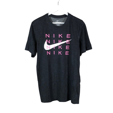 Unisex Nike - Urheilupaita, lyhyet hihat, koko 38 -  ()