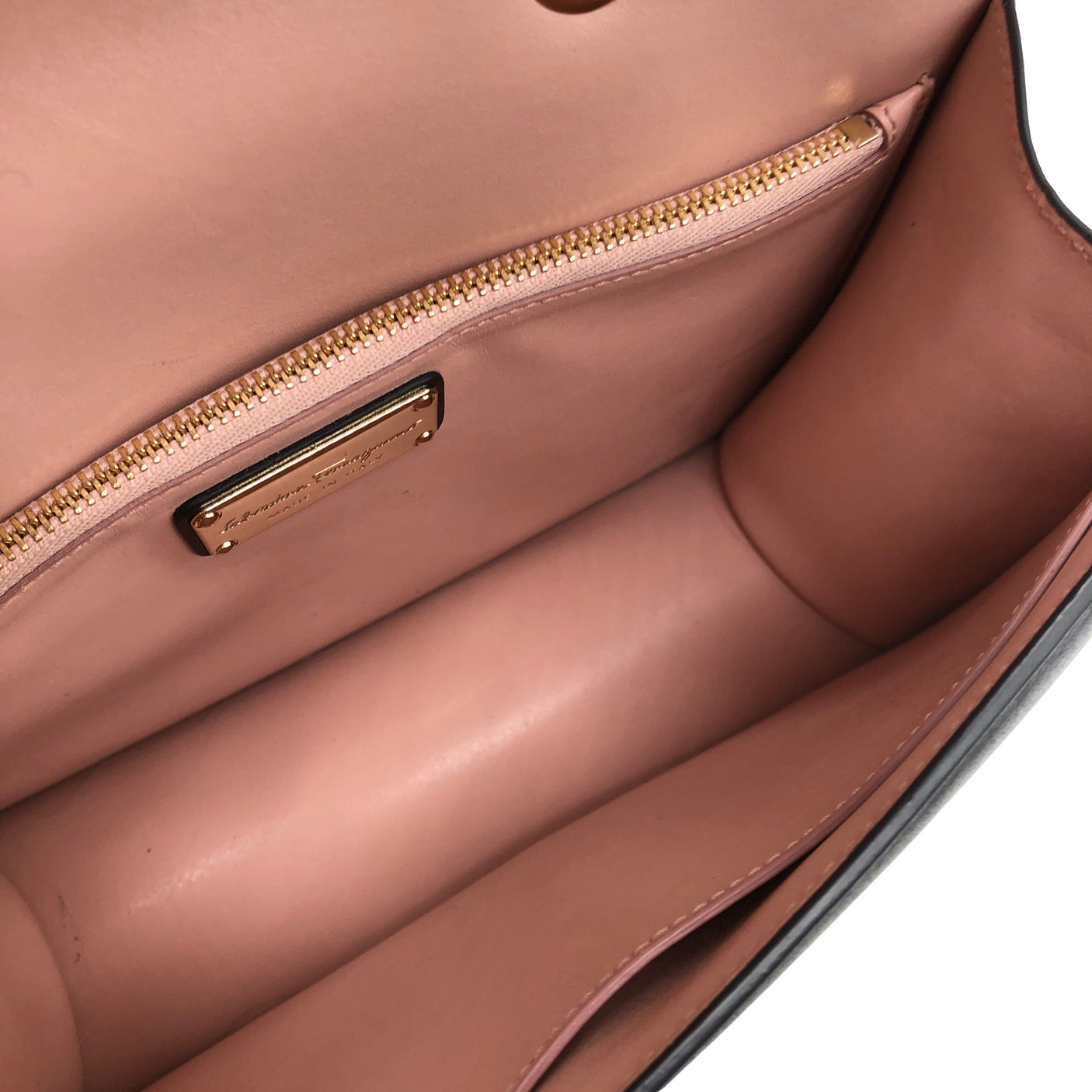 Olkalaukku, koko Midi