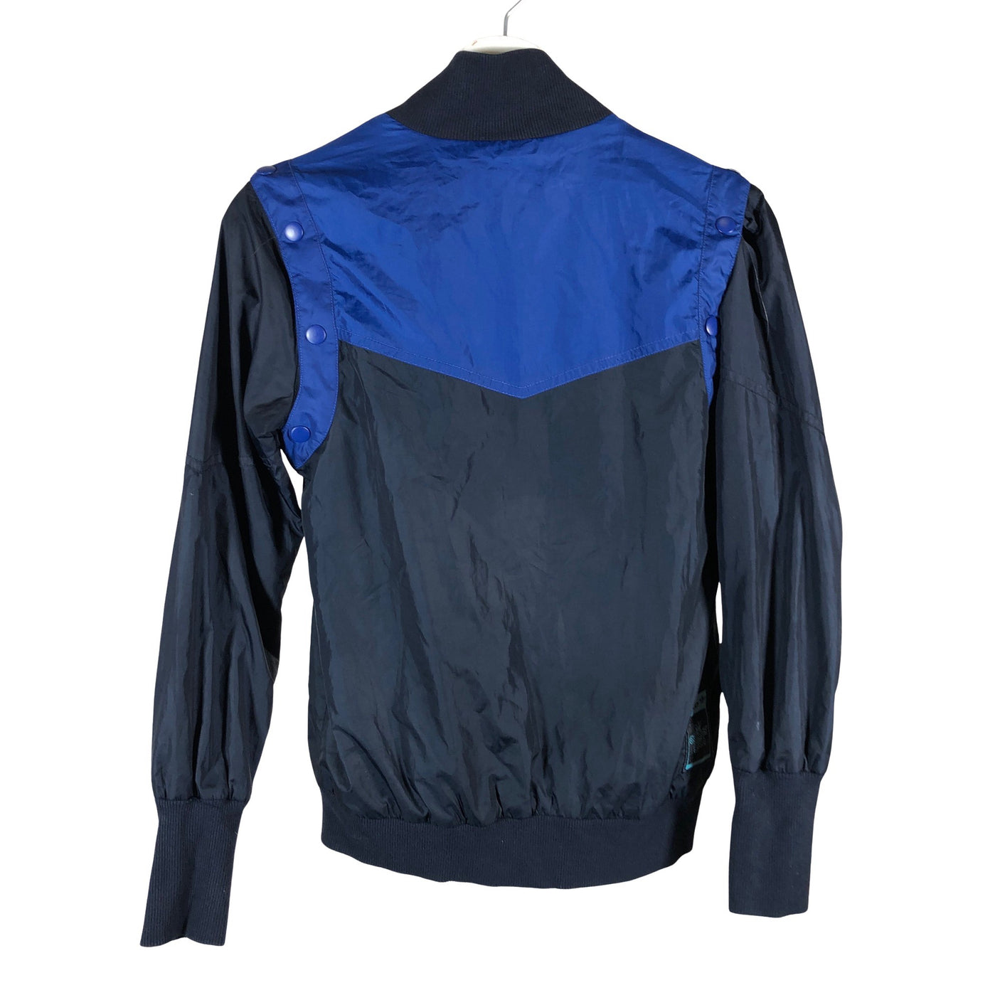 Unisex Adidas - Ulkoilutakki, koko 34 -  (2)