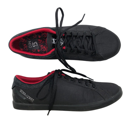 Unisex Adidas - Tennarit, koko 37 -  ()