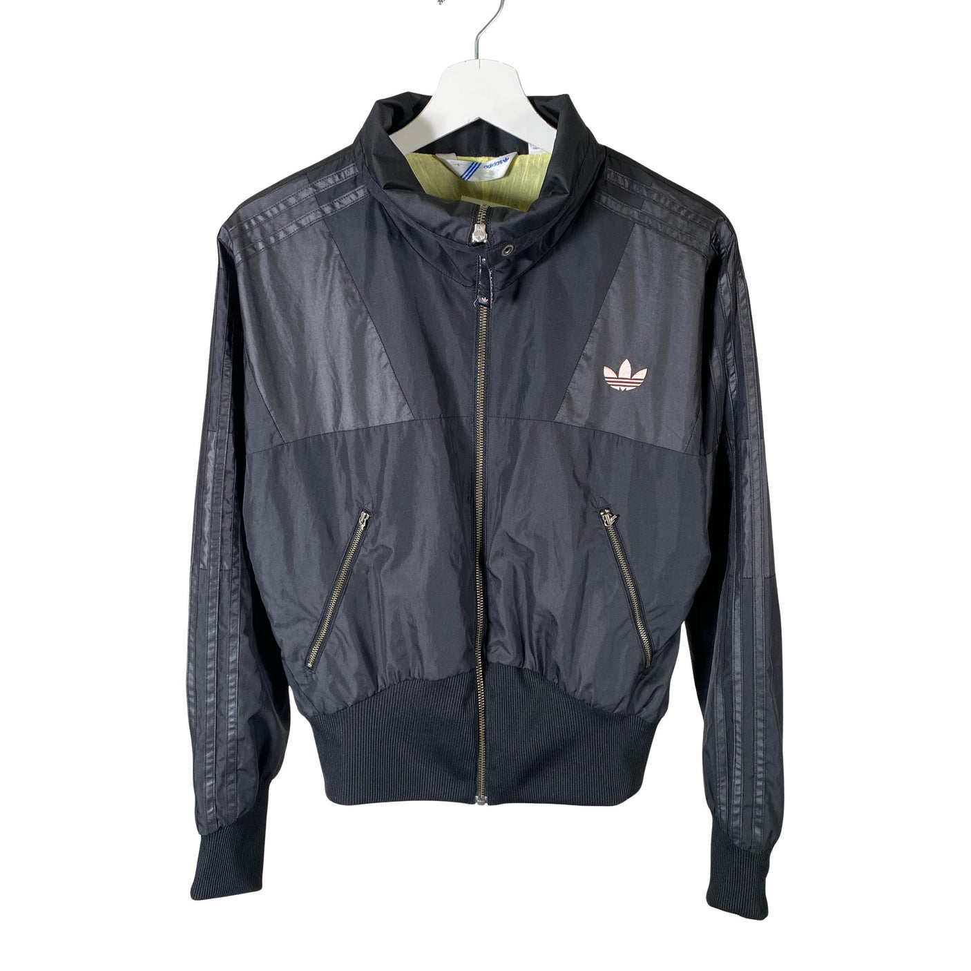 Unisex Adidas - Ulkoilutakki, koko 40 -  (1)