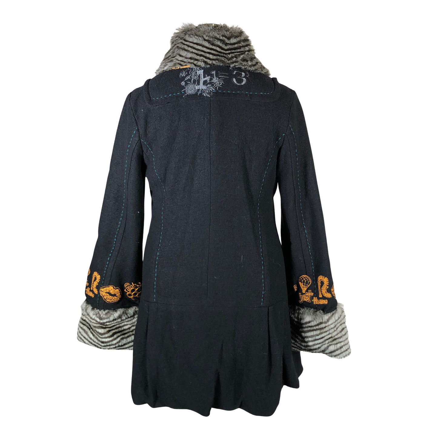 Unisex Desigual - Villakangastakki, koko 44 -  (3)