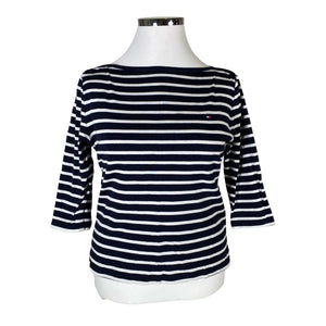 Unisex Tommy Hilfiger - Trikoopaita, koko 42 -  (1)