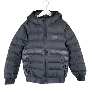 Unisex Nike - Toppatakki, koko 146 - 152 -  (1)