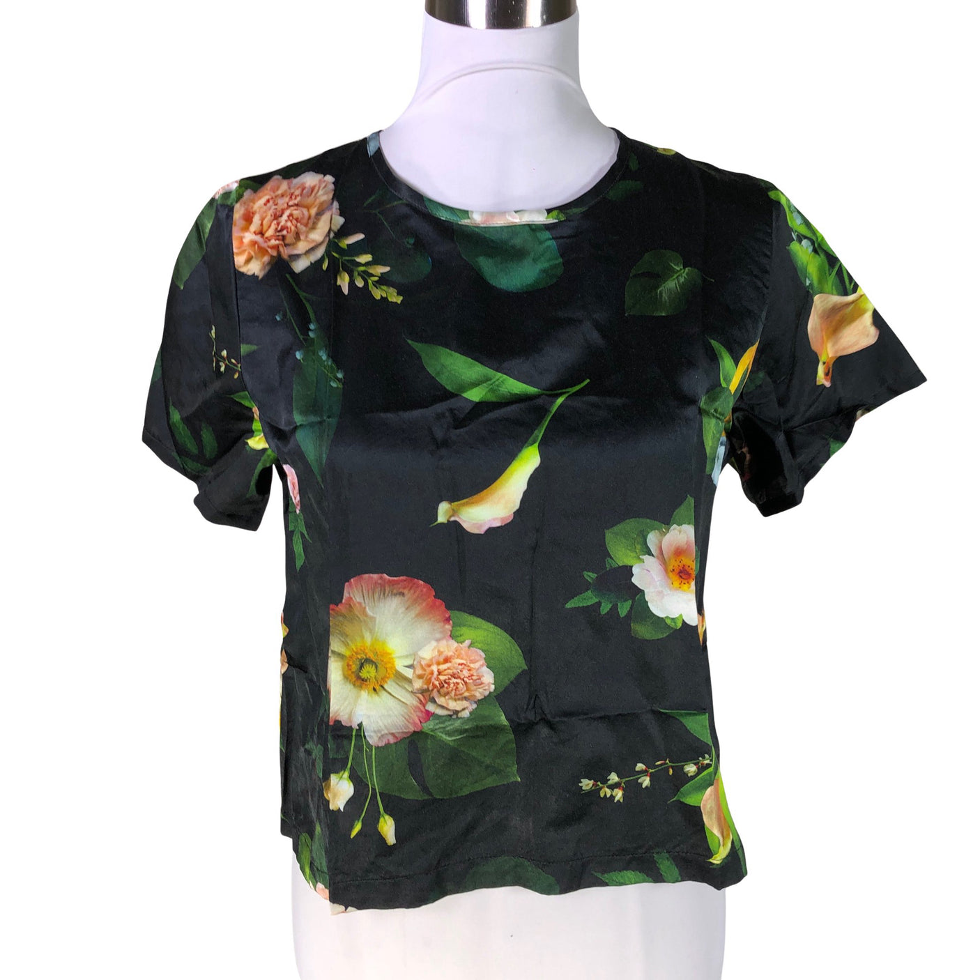 Unisex Uhana Design - Lyhythihainen pusero, koko 38 -  (1)