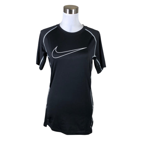 Unisex Nike - Urheilupaita, lyhyet hihat, koko 40 -  ()