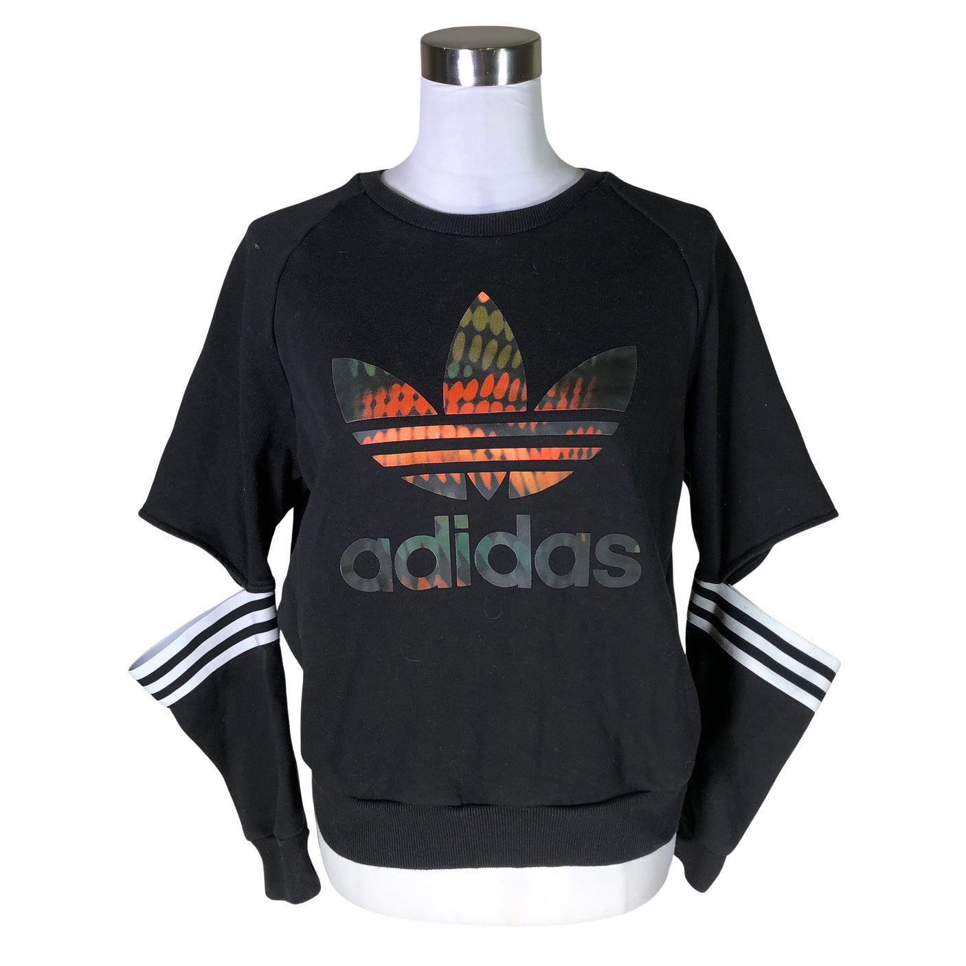 Unisex Adidas - Collegepaita, koko 34 -  (1)