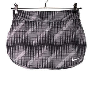 Unisex Nike - Urheilushortsihame, koko 38 -  (1)