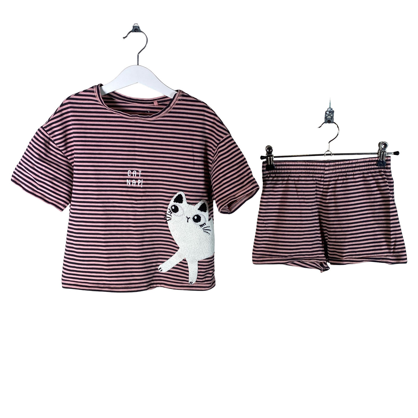 Unisex Next - Yöasu, koko 116 - 122 -  (1)