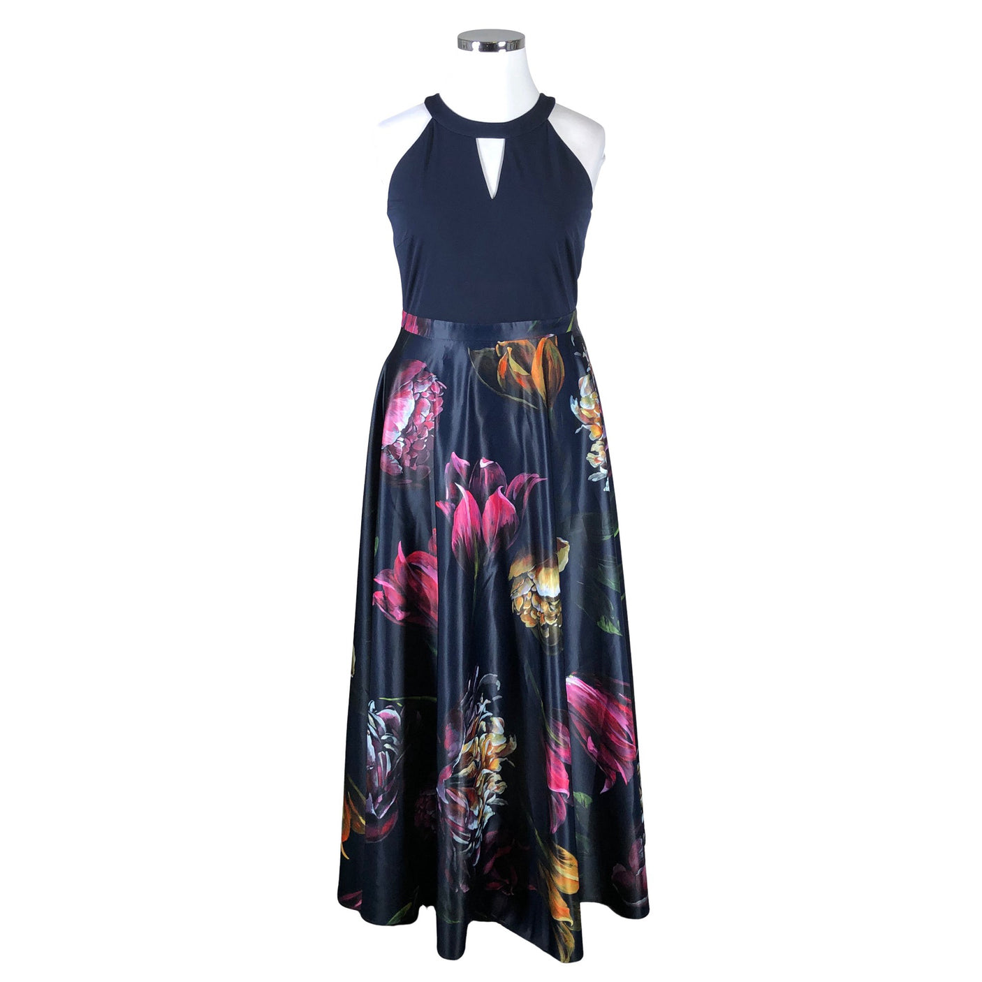 Unisex Swing - Iltapuku, koko 44 -  (1)