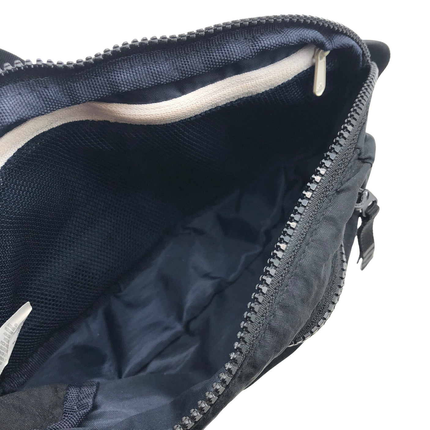 Unisex Adidas - Vyölaukku, koko Mini -  (2)